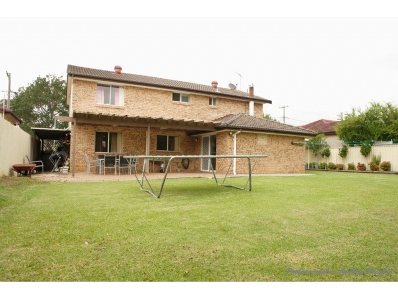 Canley Heights NSW 2166