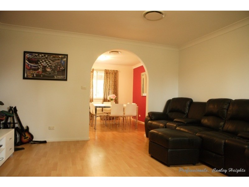 Canley Heights NSW 2166