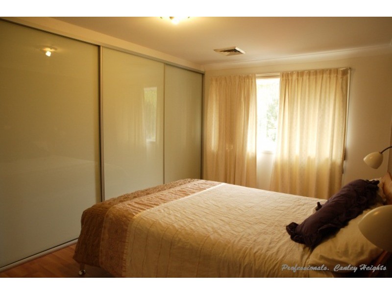 Canley Heights NSW 2166