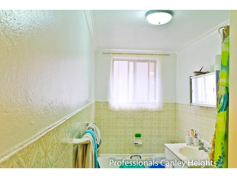 4/77 Harris Street, Fairfield NSW 2165