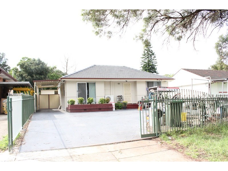 11 Byrne Road, Ashcroft NSW 2168