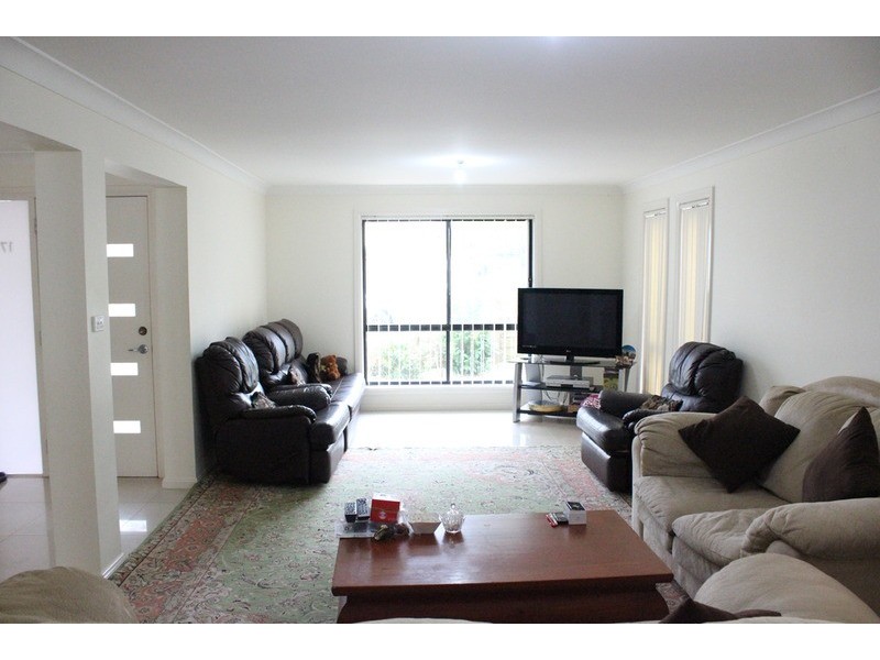 17 Dungara  Drive, Pemulwuy NSW 2145