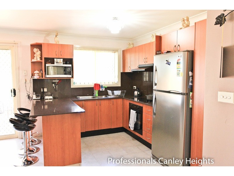 8/10 Devonport Street, Wakeley NSW 2176