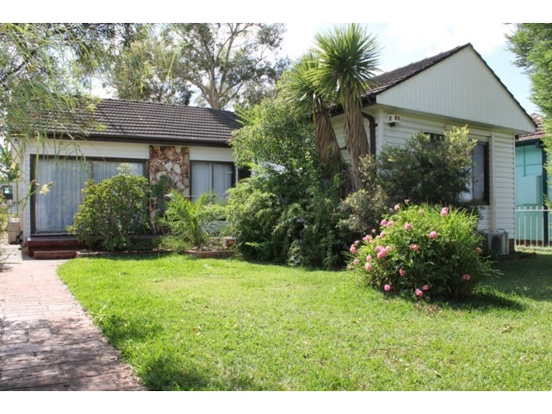 83 Arbutus  Street, Canley Heights NSW 2166