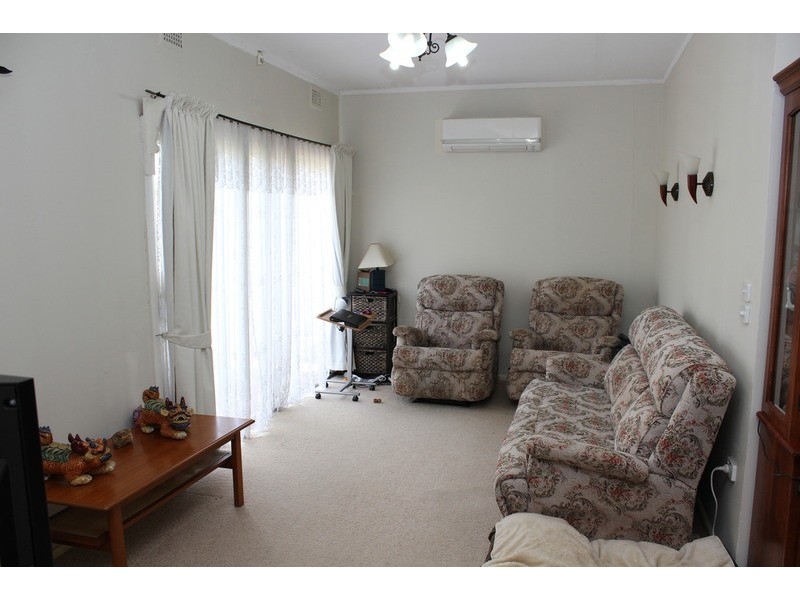 83 Arbutus  Street, Canley Heights NSW 2166