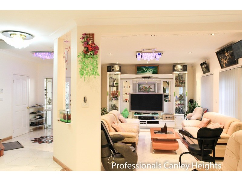 2A Victory Street, Fairfield East NSW 2165