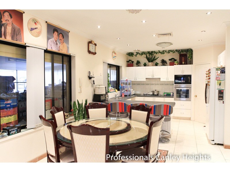 2A Victory Street, Fairfield East NSW 2165