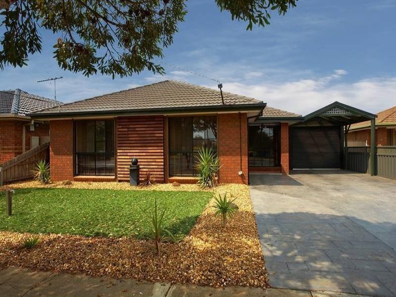 26 Featherby Way, Altona Meadows VIC 3028