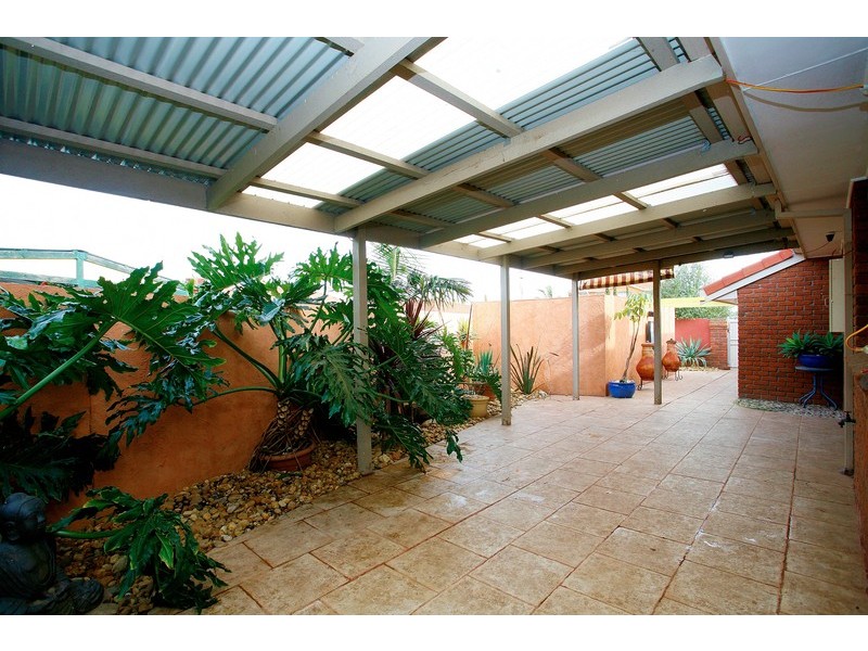13 Ovington Place, Altona Meadows VIC 3028