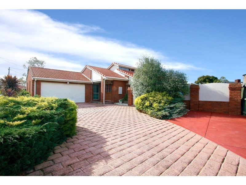 13 Ovington Place, Altona Meadows VIC 3028