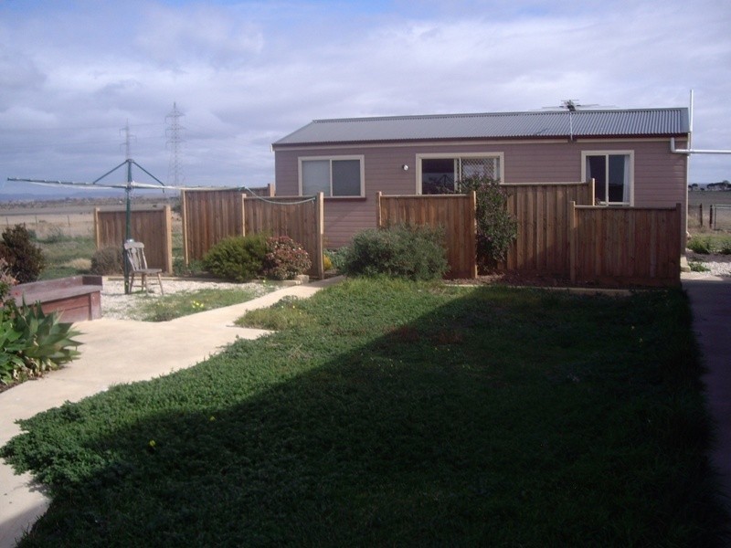 1587 Dohertys Road, Mount Cottrell VIC 3024