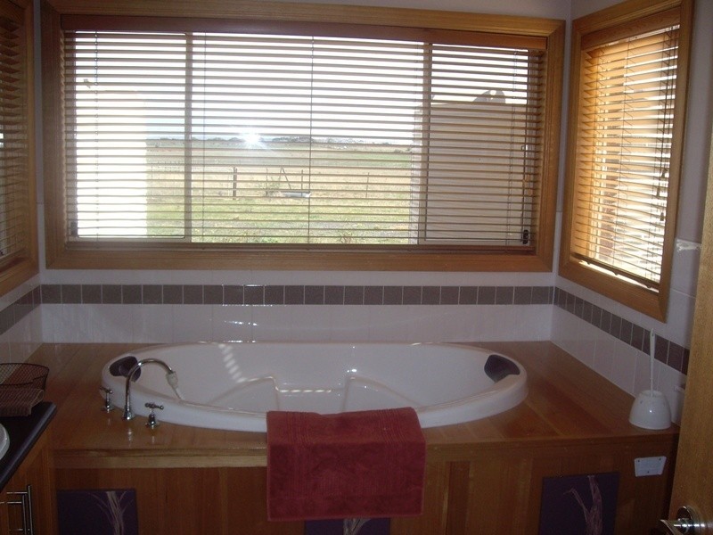 1587 Dohertys Road, Mount Cottrell VIC 3024