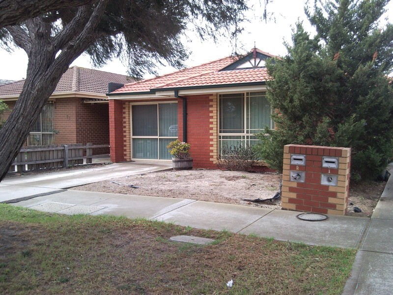 1/73 Hook Street, Altona Meadows VIC 3028