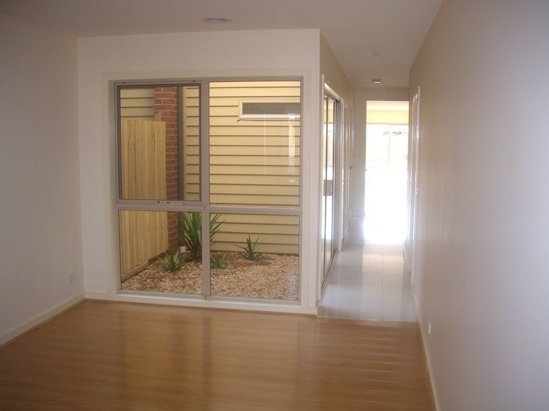 32A Laurie Street, Newport VIC 3015