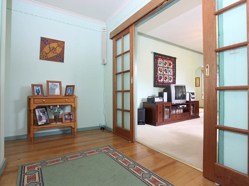 27 Orville Street, Altona Meadows VIC 3028