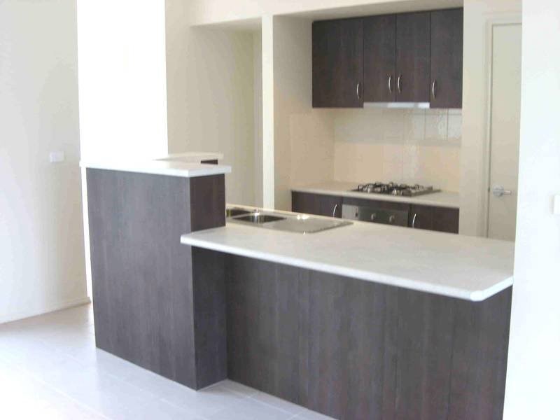 18 East Cornhill Drive, Point Cook VIC 3030