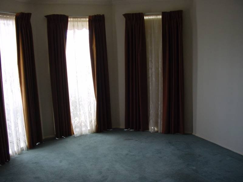 25 Oleander Drive, Hoppers Crossing VIC 3029