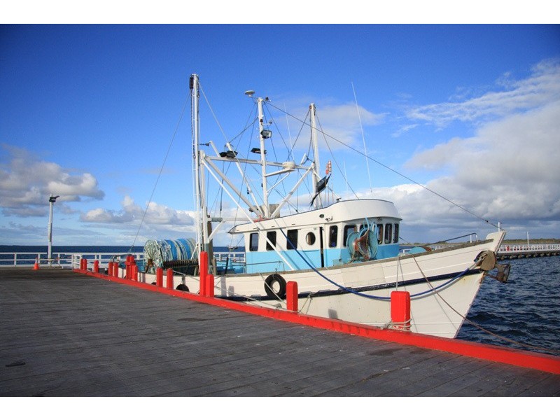 13 Lewis Street, Port Welshpool VIC 3965