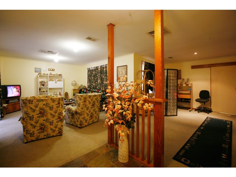 73 Ballan Road, Werribee VIC 3030