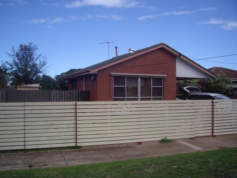 105 Old Geelong Road, Laverton VIC 3028