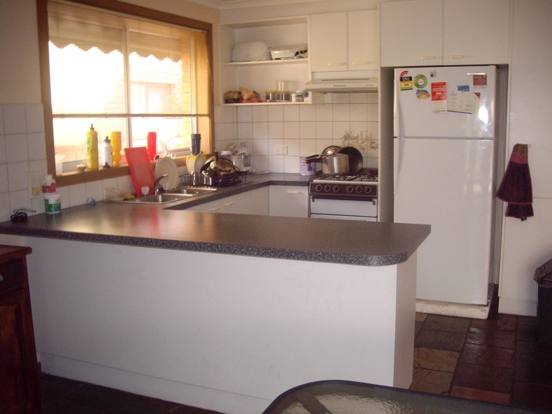 1/24 Victoria Street, Altona Meadows VIC 3028