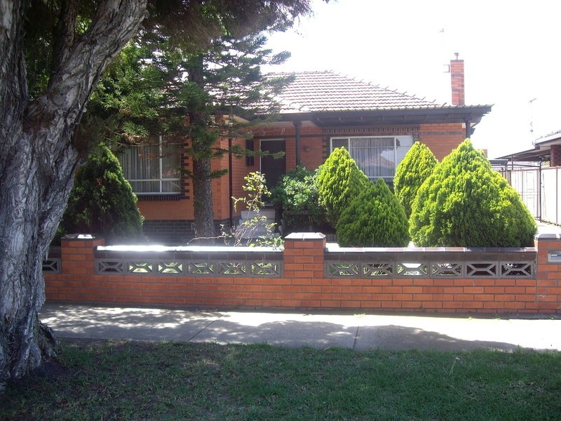 52 Rosala Avenue, Altona North VIC 3025