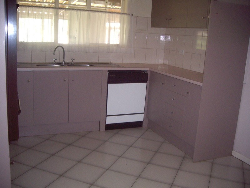 52 Rosala Avenue, Altona North VIC 3025