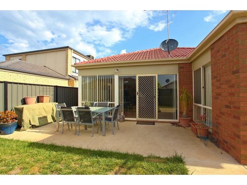 5 Heysen Mews, Point Cook VIC 3030