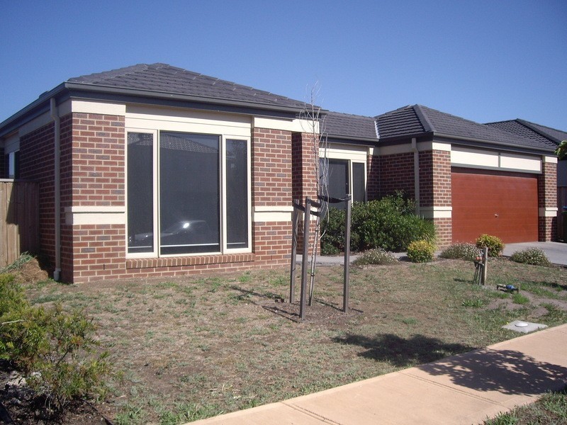 5 Greenfinch Court, Williams Landing VIC 3027