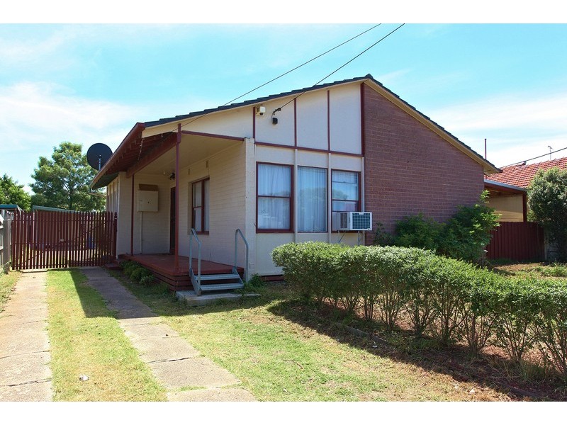 4 Allen Street, Laverton VIC 3028