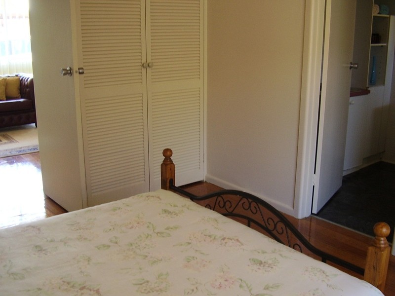 2/62 Grieve Parade, Altona VIC 3018