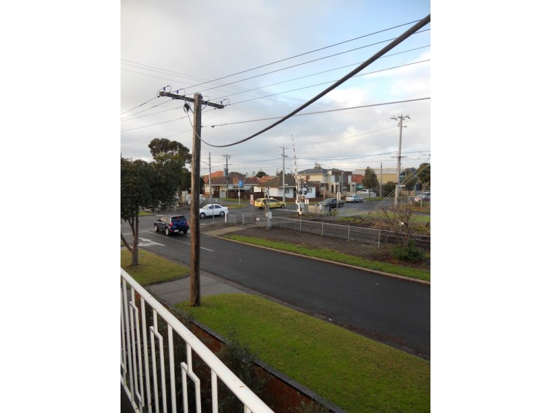 4/31 Millers Road, Altona VIC 3018