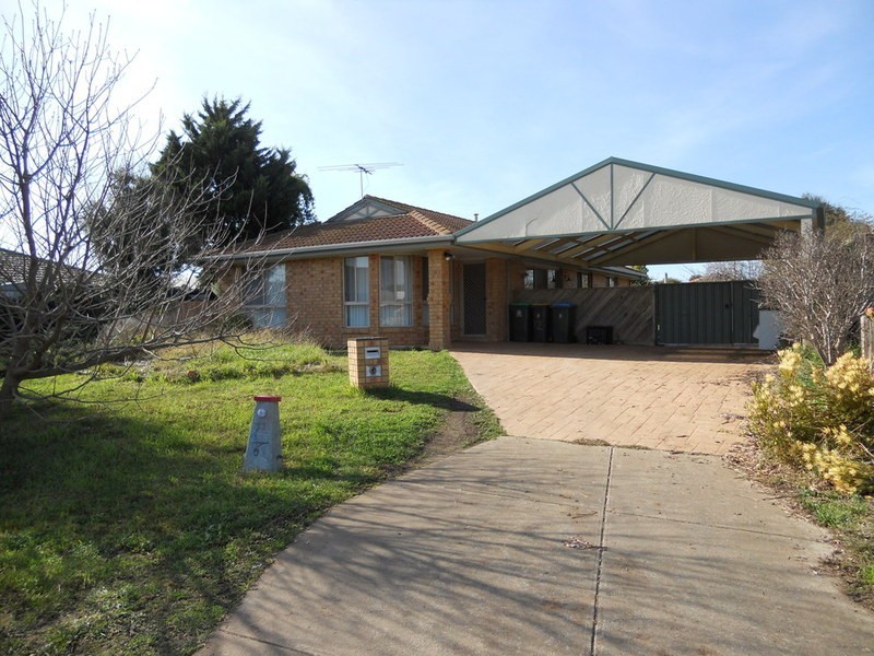 12 Gayness Court, Werribee VIC 3030