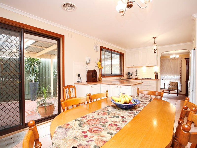 45 Lady Nelson Crescent, Altona Meadows VIC 3028