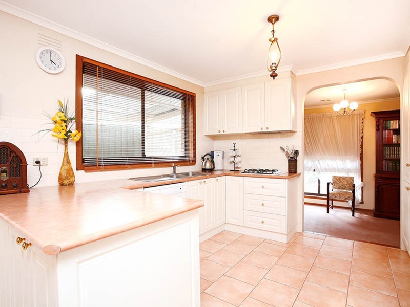 45 Lady Nelson Crescent, Altona Meadows VIC 3028