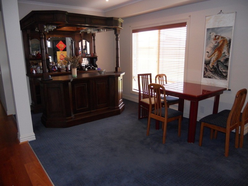 5 Shrike Terrace, Williams Landing VIC 3027