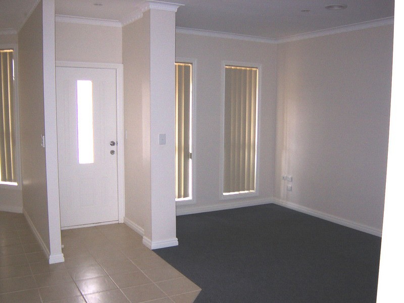 2B Kingfisher Drive, Seabrook VIC 3028