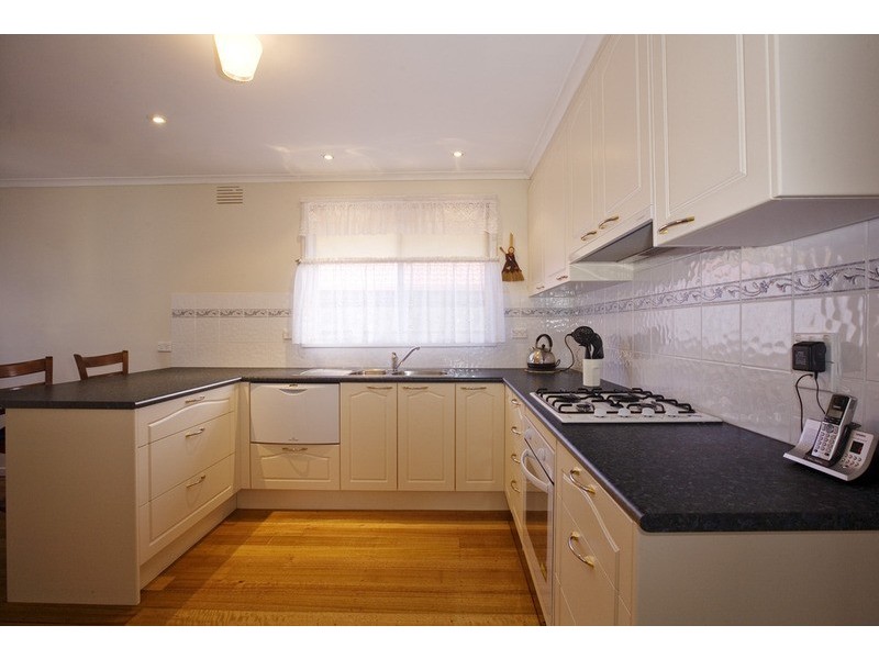 10 Victoria Street, Altona Meadows VIC 3028