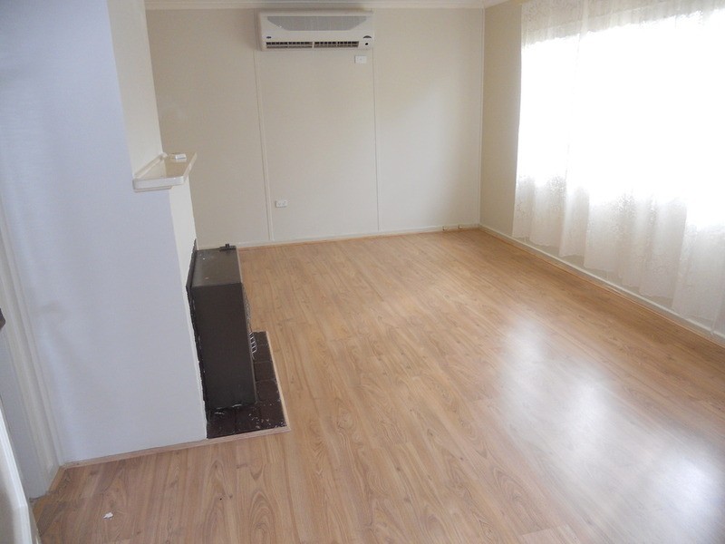 4 McNamara Road, Laverton VIC 3028