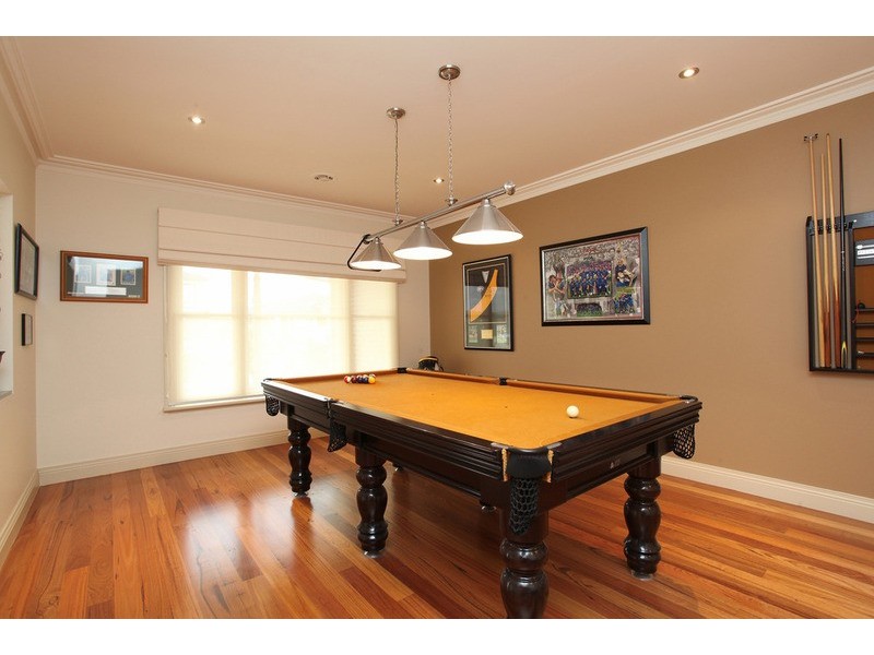 80 Waratah Drive, Altona Meadows VIC 3028