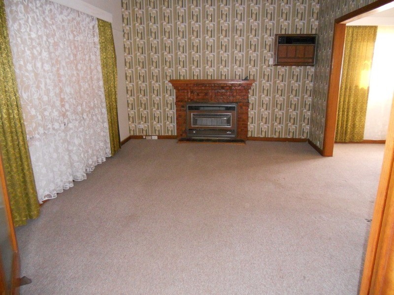 15 McIntosh Road, Altona North VIC 3025