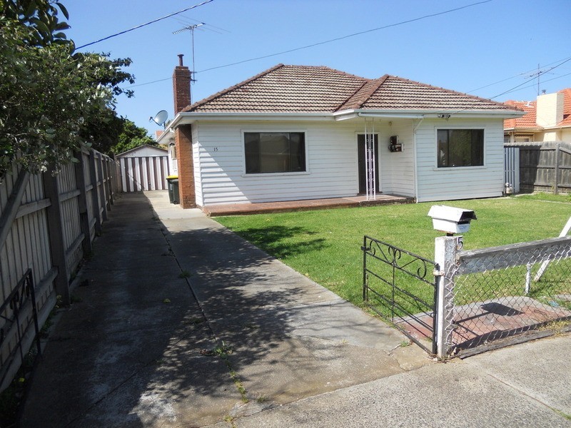 15 McIntosh Road, Altona North VIC 3025