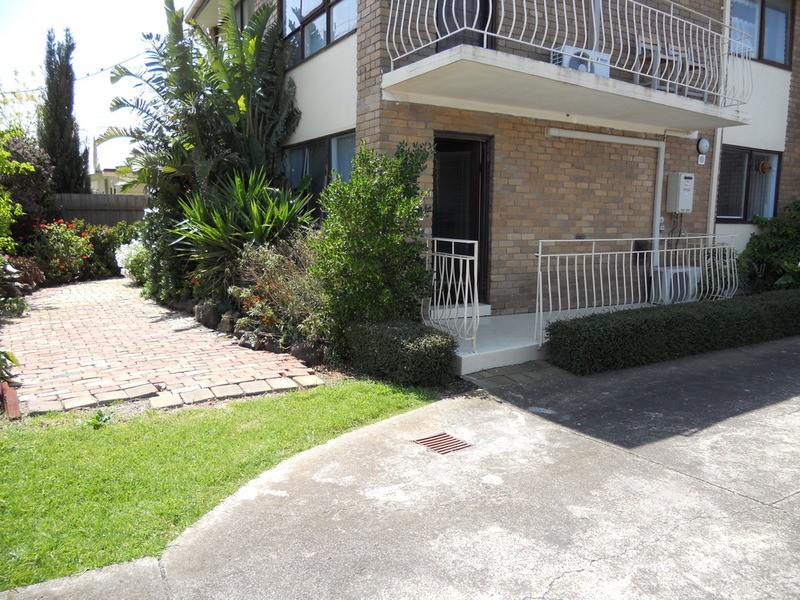 1/56 Rayner Street, Altona VIC 3018