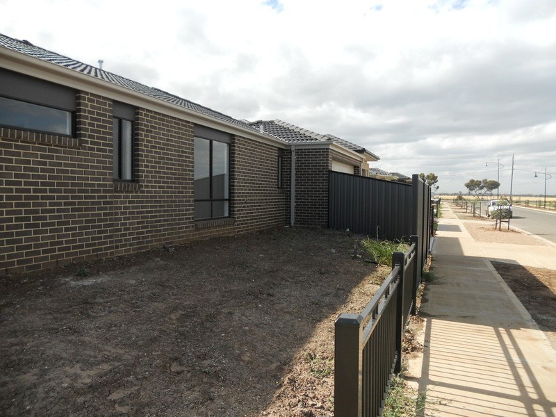 23 Kinnear Avenue, Tarneit VIC 3029
