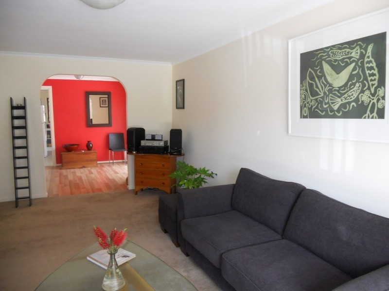 17 Fitzpatrick Drive, Altona Meadows VIC 3028