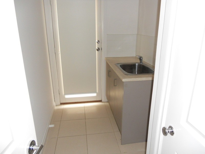 1/175 Princes Highway, Werribee VIC 3030