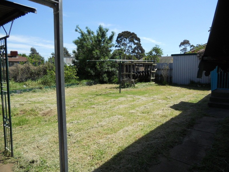 4 Eades Street, Laverton VIC 3028