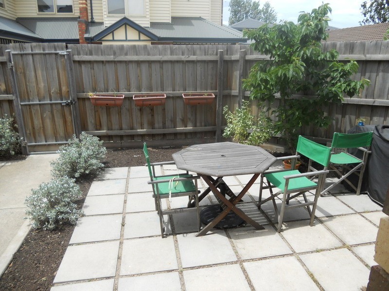 1/14 Romawi Street, Altona VIC 3018