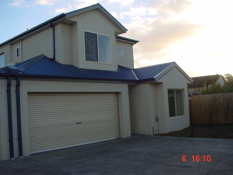 3/24 Riverside Avenue, Werribee VIC 3030