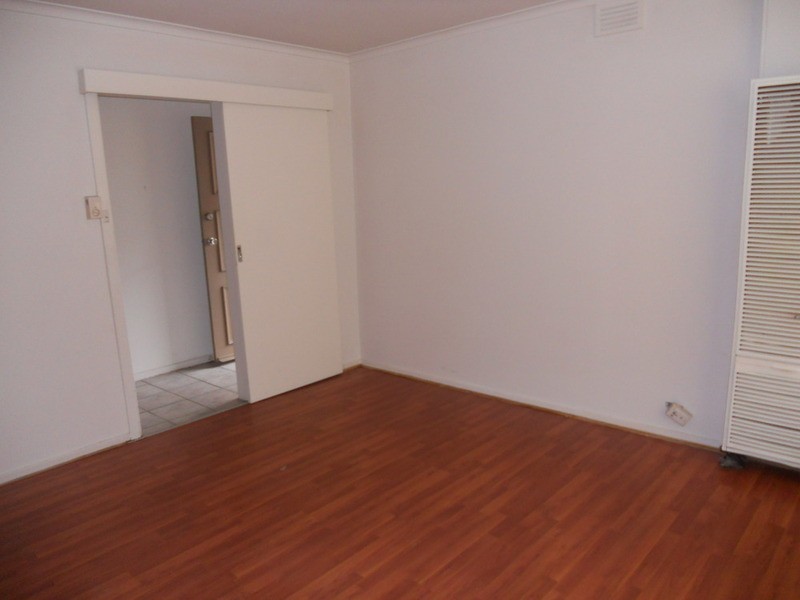 16 Fitzpatrick Drive, Altona Meadows VIC 3028